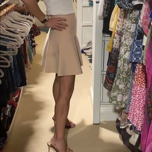 Cute feminine skirt!